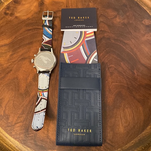 Ted Baker Chronograph Watch NWOT - Picture 6 of 7